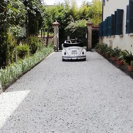 Cascina Corteprimavera, Del Baliot Bed & Breakfast 3*
