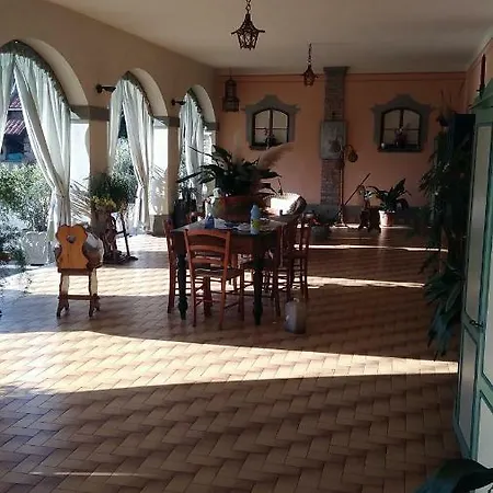 Bed & Breakfast Cascina Corteprimavera, Del Baliot